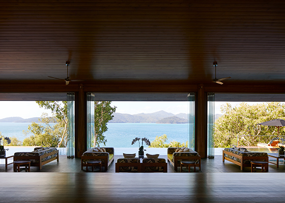 qualia Long Pavilion entrance with views of the Whitsundays 