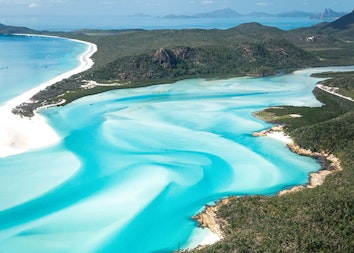 Aerial view of Hill inlet surrounded by Whitehaven beach and the Whitsundays 