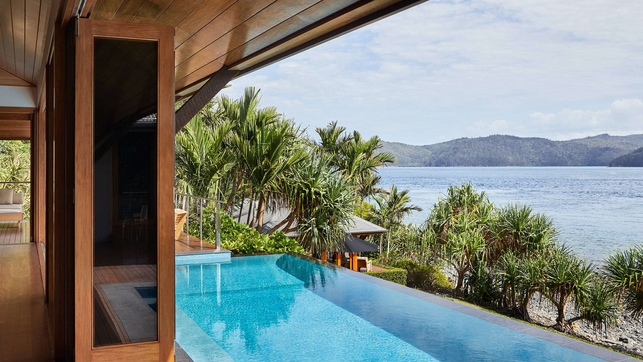 Beach House, Hamilton Island - Australian Luxury | qualia®